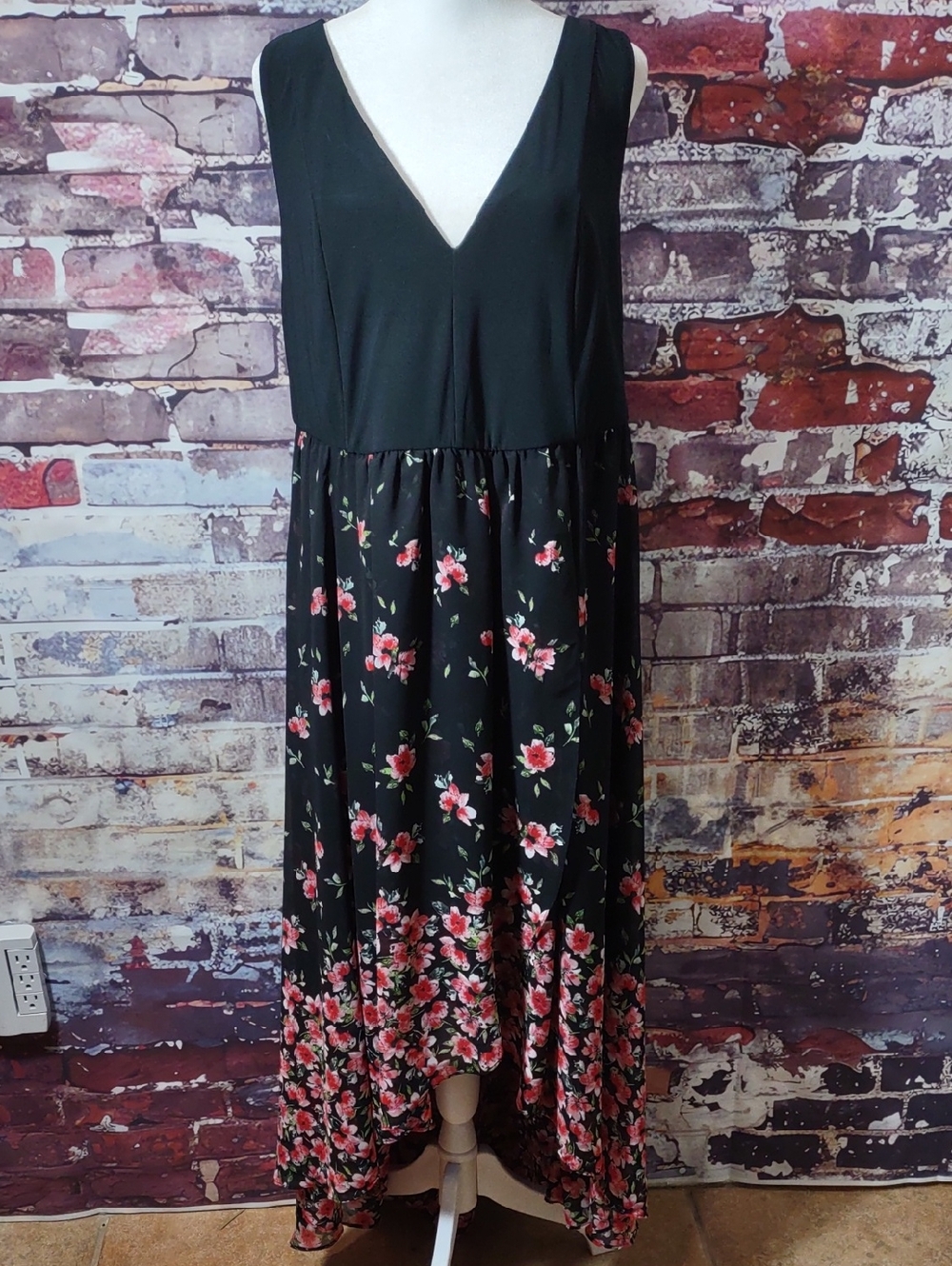 Torrid Black Floral High-Low V-Neck Maxi Dress